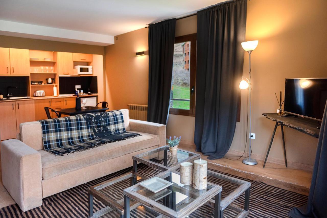 Apartaments Sant Bernat Canillo Esterno foto