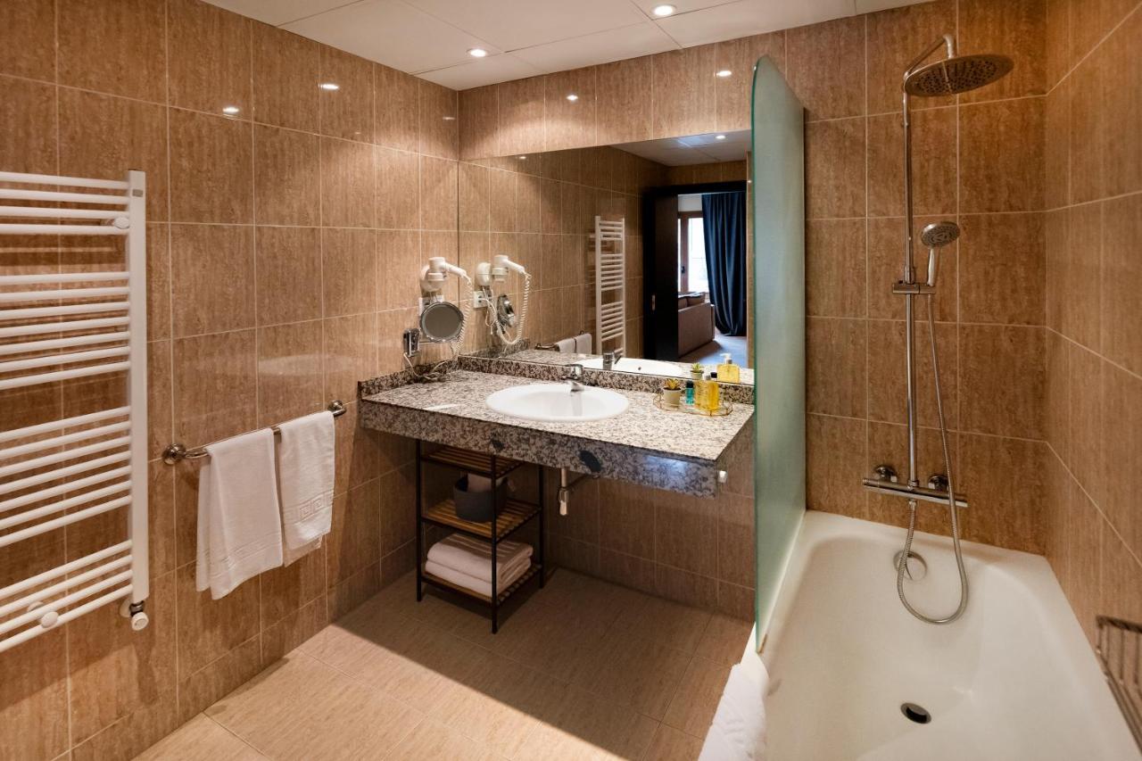 Apartaments Sant Bernat Canillo Esterno foto