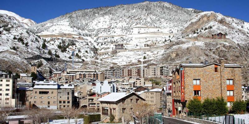 Apartaments Sant Bernat Canillo Esterno foto
